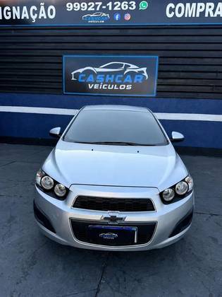 CHEVROLET SONIC 1.6 LT 16V FLEX 4P MANUAL CHEVROLET SONIC 1.6 LT 16V FLEX 4P MANUAL